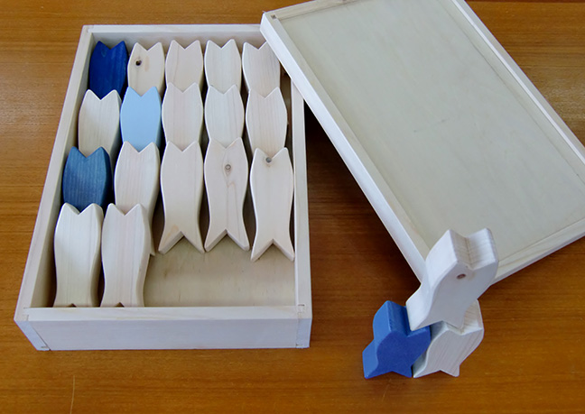 地域の木で、<br>木のおもちゃを作る
