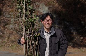 教員柳沢直