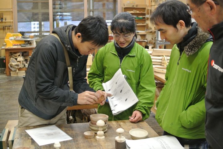 木工旋盤の宿題チェック