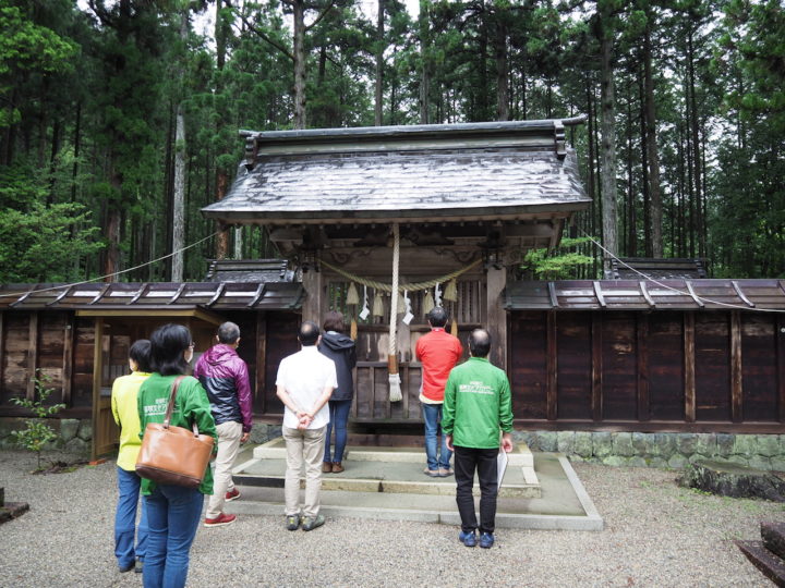 護山神社社殿