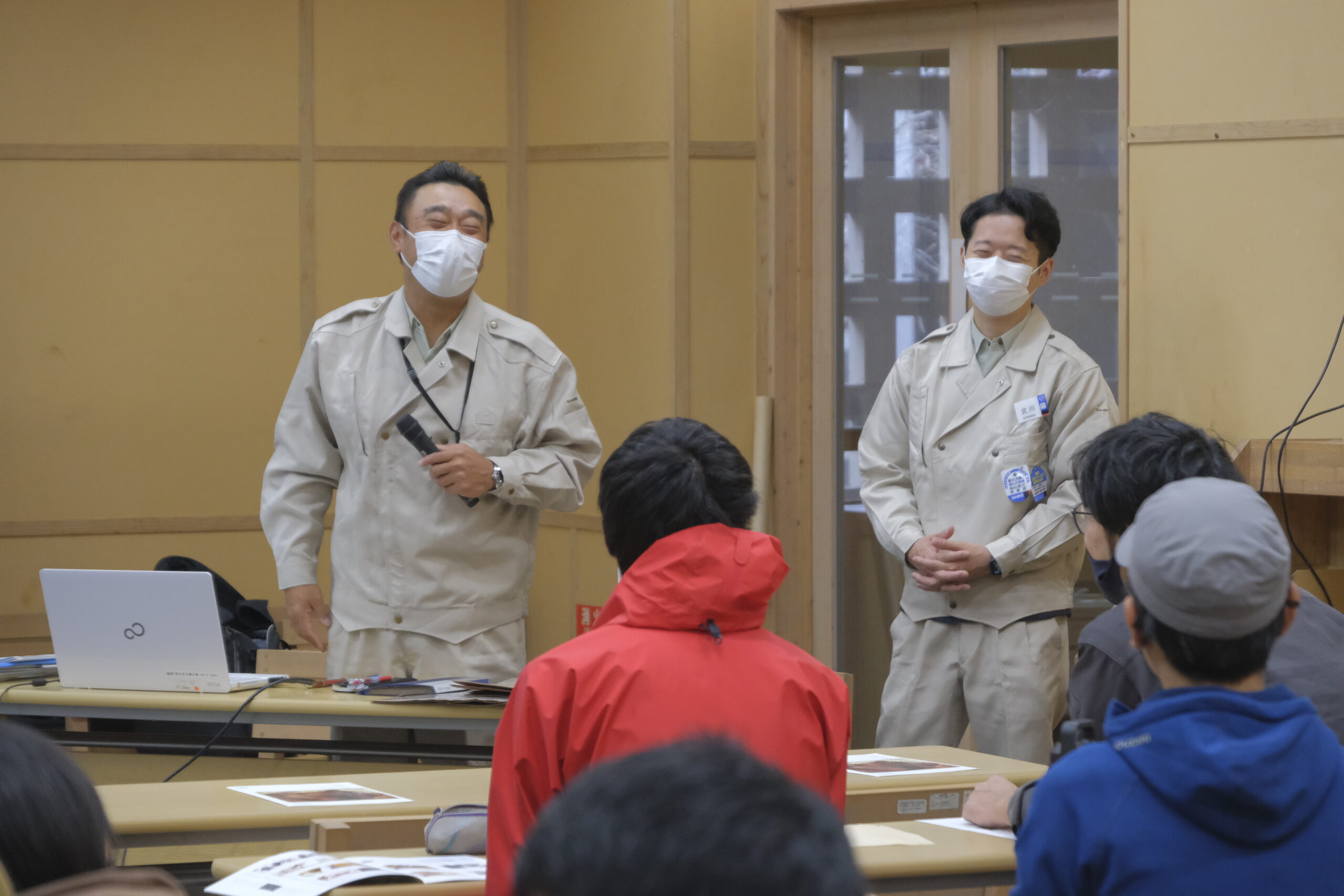 清水建設から来られた女屋さんと北川さん