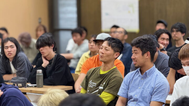 自力建設2025プロポーザルコンペの様子