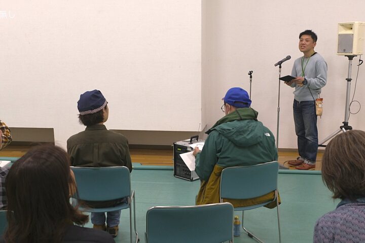 環境教育専攻卒業生のまっちゃんは進行と裏方で支えてくれました